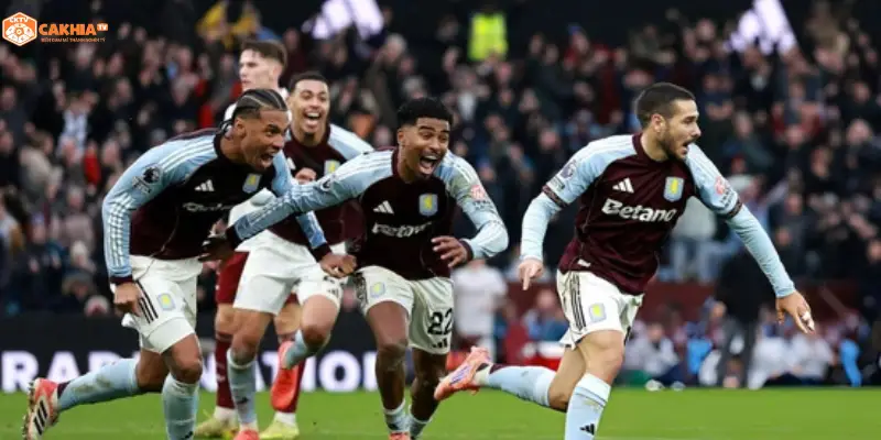 CLB Aston Villa ăn mừng bàn thắng